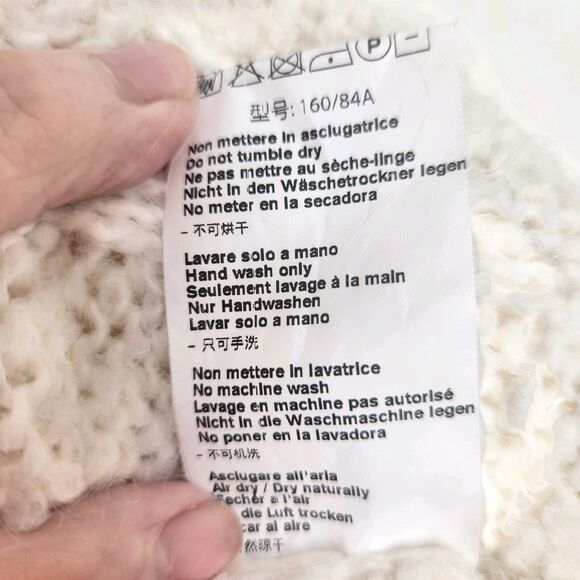 Brandy Melville Crop V-Neck Cable Knit Wool Blend Sweater-Ivory-Italy-Preppy-S-M - Picture 11 of 12